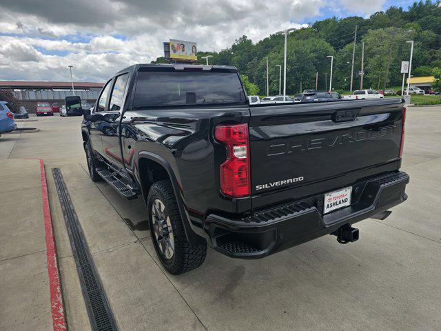 used 2024 Chevrolet Silverado 2500 car, priced at $50,892