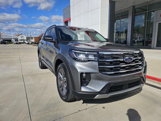 used 2025 Ford Explorer car, priced at $39,990