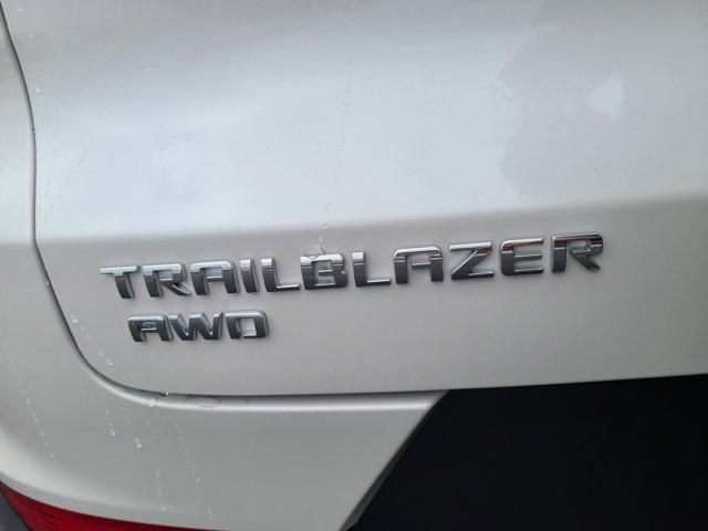 new 2025 Chevrolet TrailBlazer car, priced at $35,745