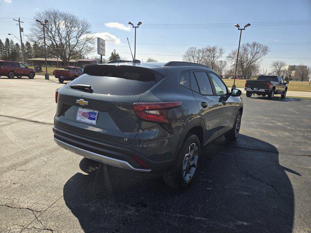 new 2025 Chevrolet Trax car, priced at $25,385