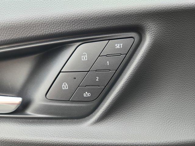 new 2026 Chevrolet Equinox car, priced at $39,785