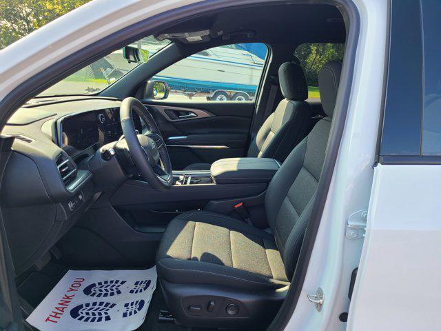 new 2024 Chevrolet Traverse car, priced at $43,700