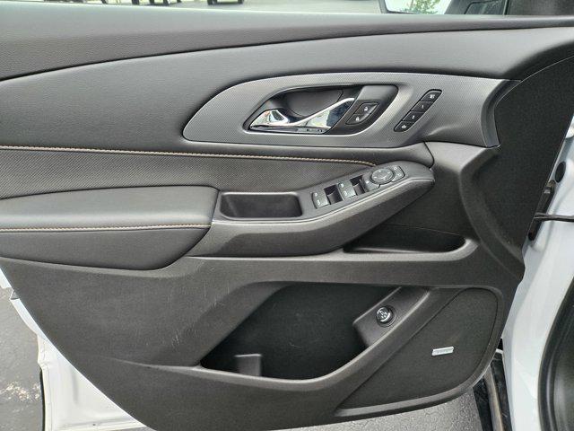 used 2021 Chevrolet Traverse car, priced at $34,900