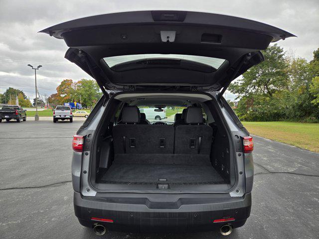 used 2020 Chevrolet Traverse car, priced at $24,900