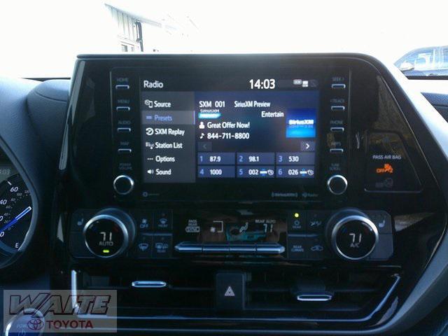 used 2021 Toyota Highlander Hybrid car, priced at $31,900