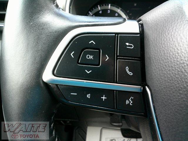 used 2021 Toyota Highlander car, priced at $34,800