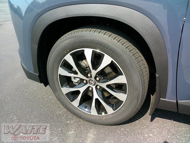 new 2025 Toyota Grand Highlander car, priced at $58,998