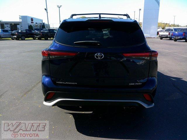used 2022 Toyota Highlander car