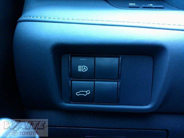 used 2022 Toyota Highlander car