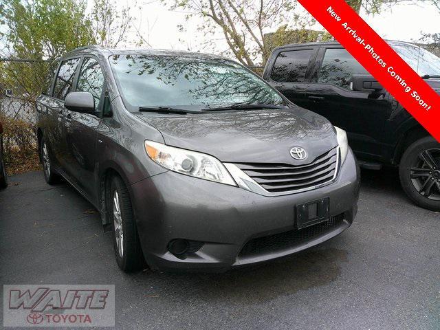 used 2016 Toyota Sienna car