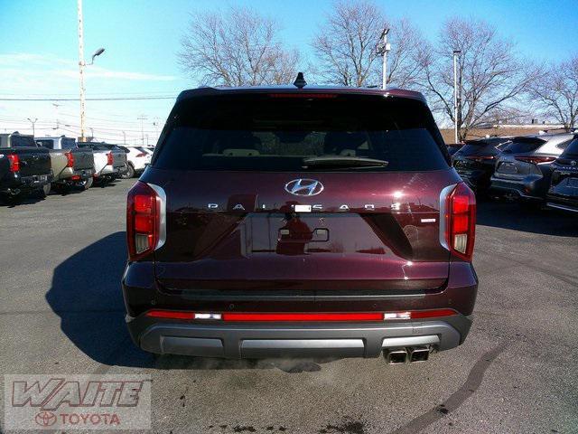 used 2024 Hyundai Palisade car, priced at $39,500