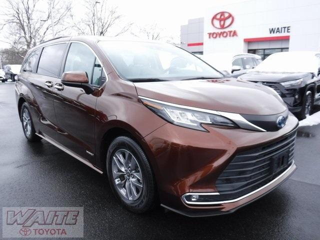 used 2021 Toyota Sienna car, priced at $42,800
