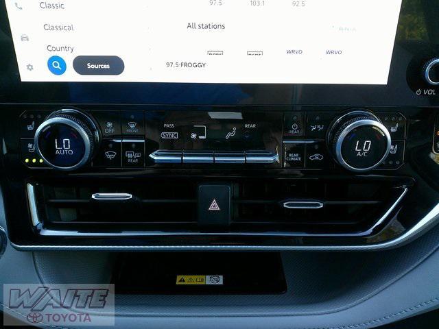 used 2023 Toyota Highlander car, priced at $44,500