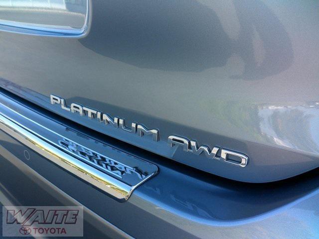 used 2023 Toyota Highlander car, priced at $44,500