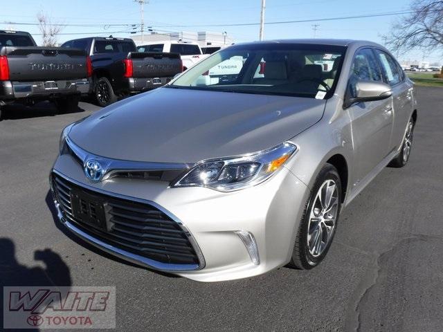 used 2016 Toyota Avalon Hybrid car, priced at $18,900