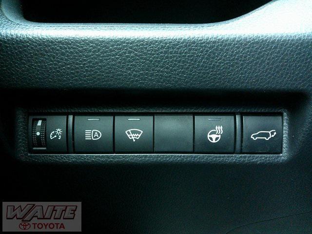used 2022 Toyota RAV4 Hybrid car, priced at $32,800