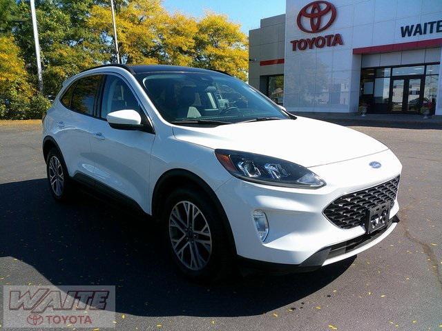 used 2022 Ford Escape car, priced at $23,900