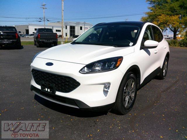 used 2022 Ford Escape car, priced at $23,900