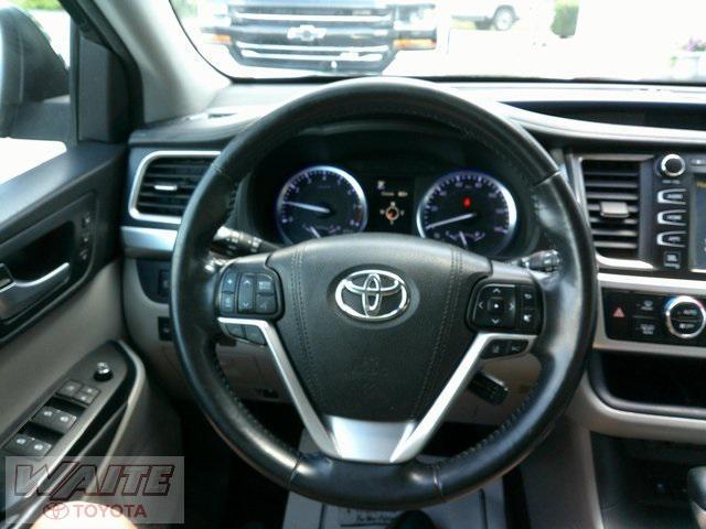 used 2018 Toyota Highlander car, priced at $21,800