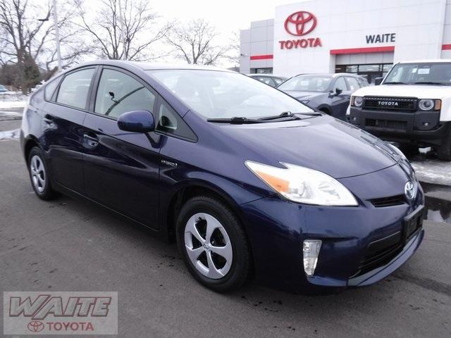 used 2013 Toyota Prius car, priced at $9,500