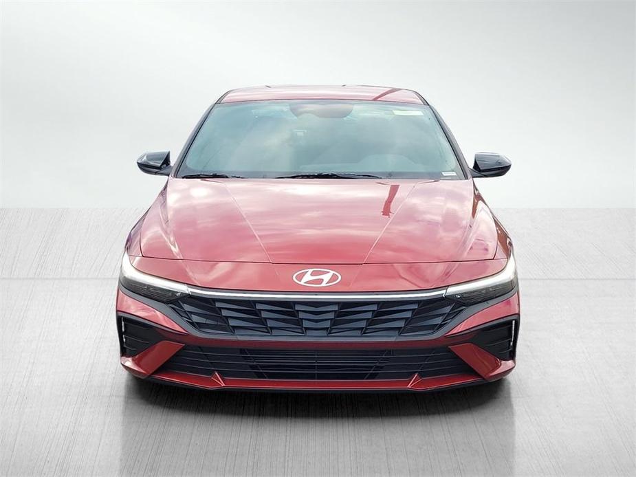 new 2025 Hyundai Elantra car, priced at $23,432