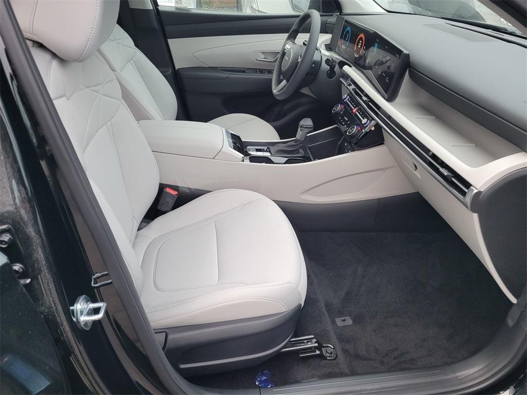 new 2025 Hyundai Tucson car, priced at $30,986