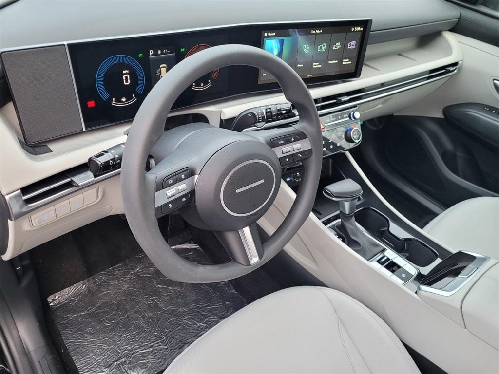 new 2025 Hyundai Tucson car, priced at $30,986