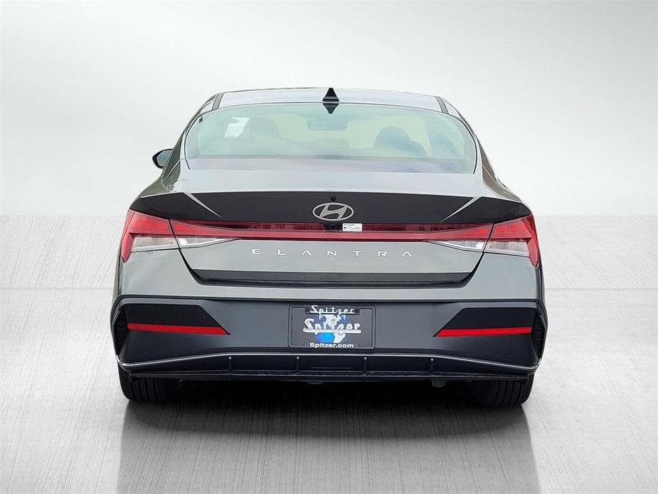 new 2025 Hyundai Elantra car, priced at $25,873