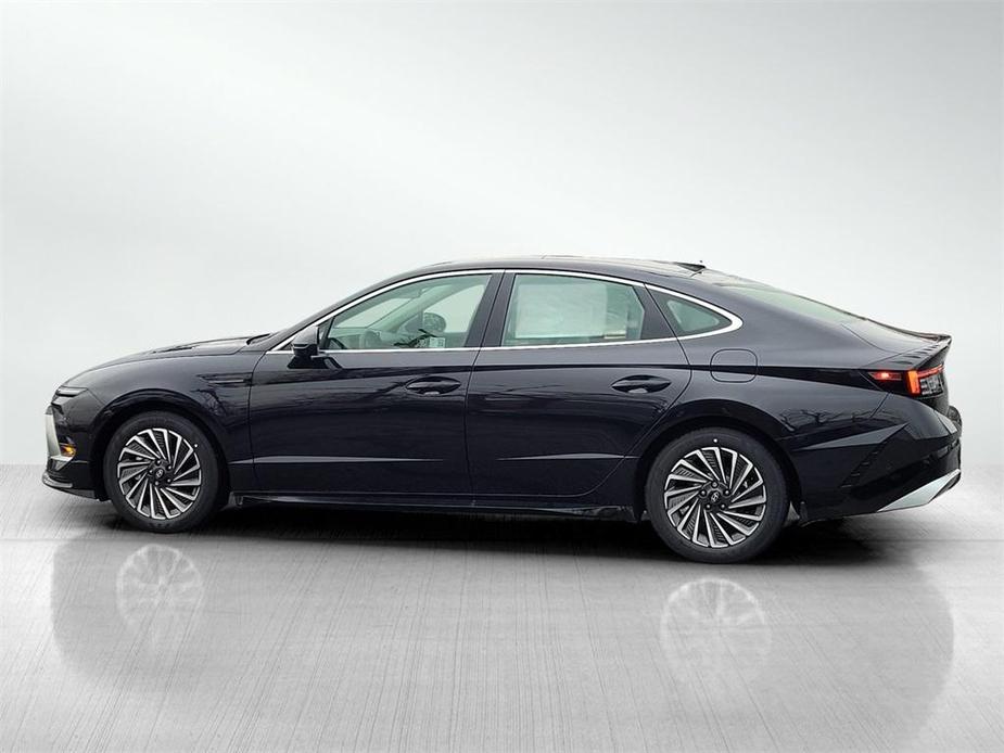 new 2025 Hyundai Sonata Hybrid car, priced at $37,164