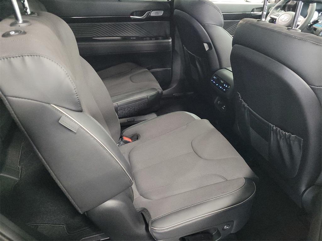 new 2025 Hyundai Palisade car, priced at $52,579