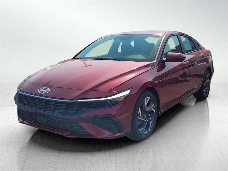 new 2024 Hyundai Elantra car, priced at $25,129