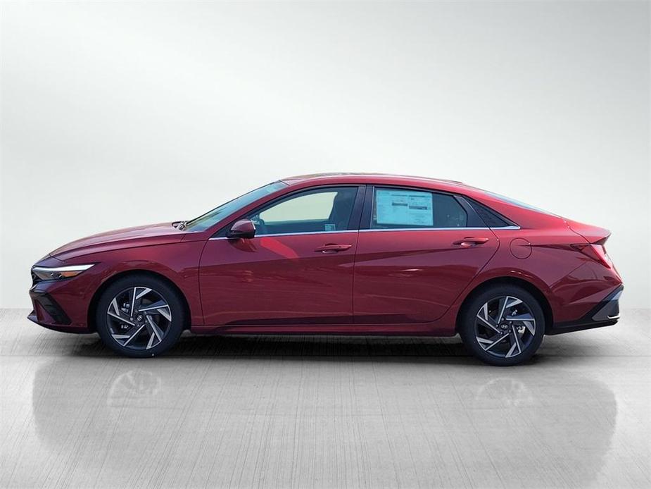 new 2024 Hyundai Elantra car, priced at $25,129