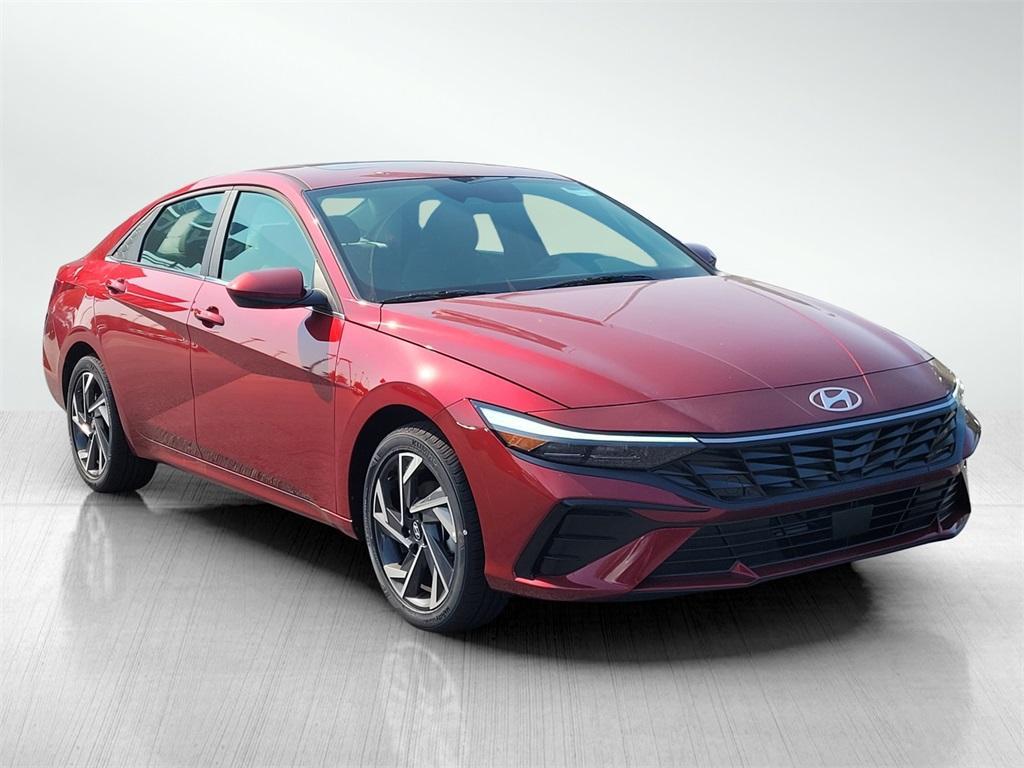 new 2024 Hyundai Elantra car, priced at $25,129