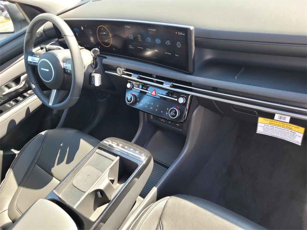 new 2025 Hyundai Tucson car, priced at $37,139