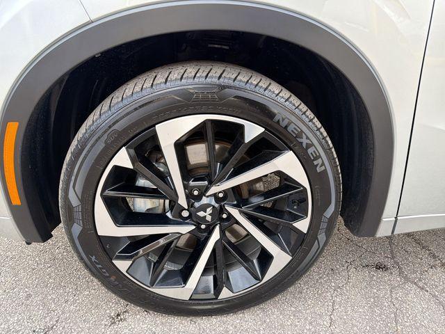 used 2023 Mitsubishi Outlander PHEV car, priced at $30,250