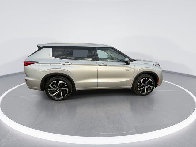 used 2023 Mitsubishi Outlander PHEV car, priced at $30,250