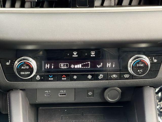 used 2023 Mitsubishi Outlander PHEV car, priced at $30,250