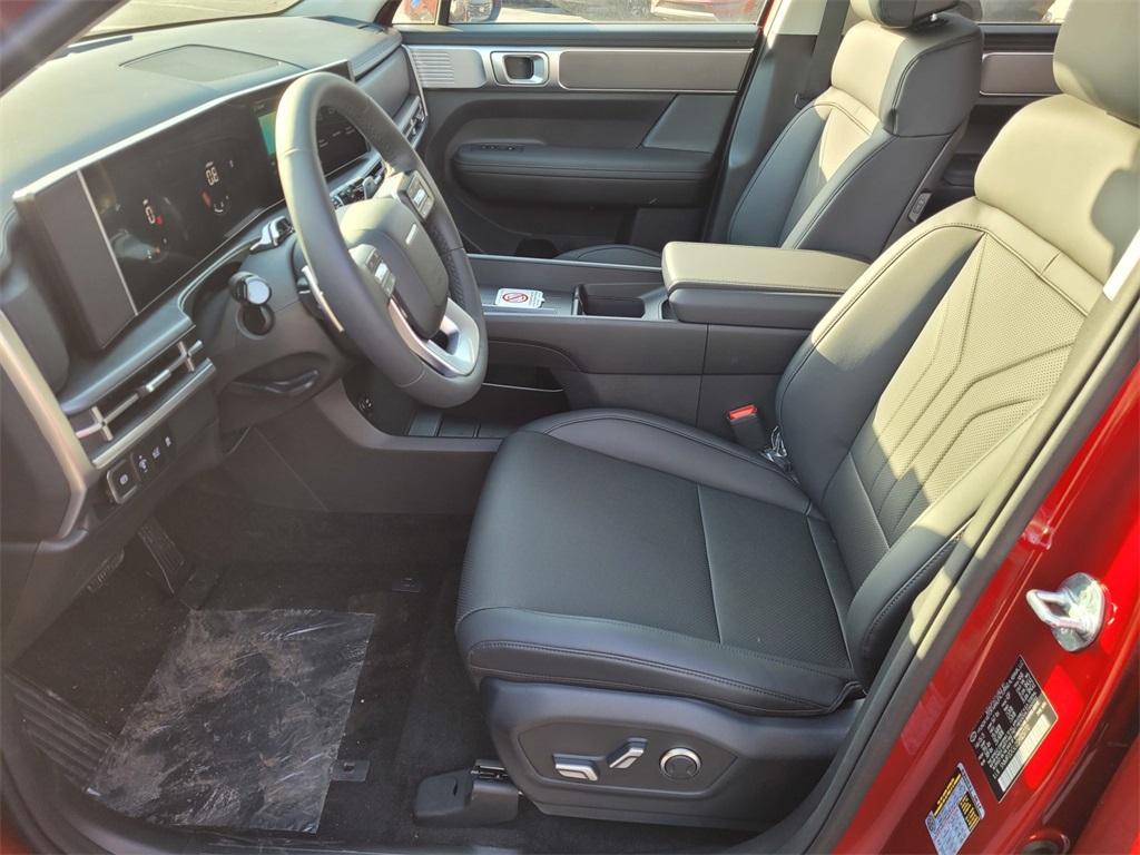 new 2025 Hyundai Santa Fe car, priced at $37,788