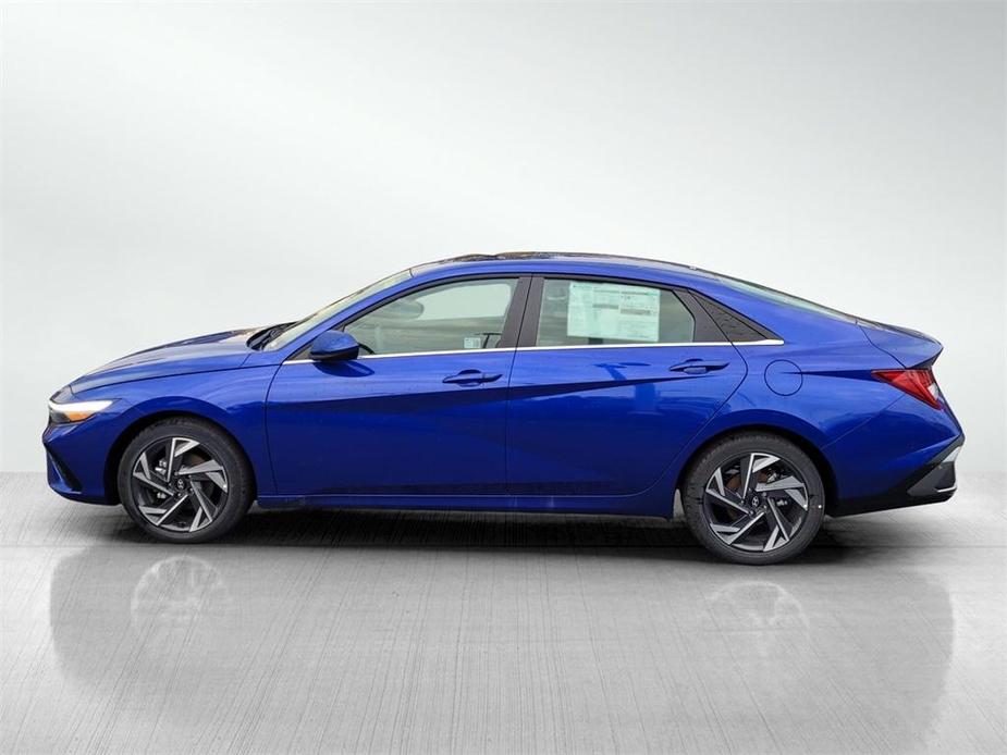 new 2024 Hyundai Elantra car, priced at $25,265