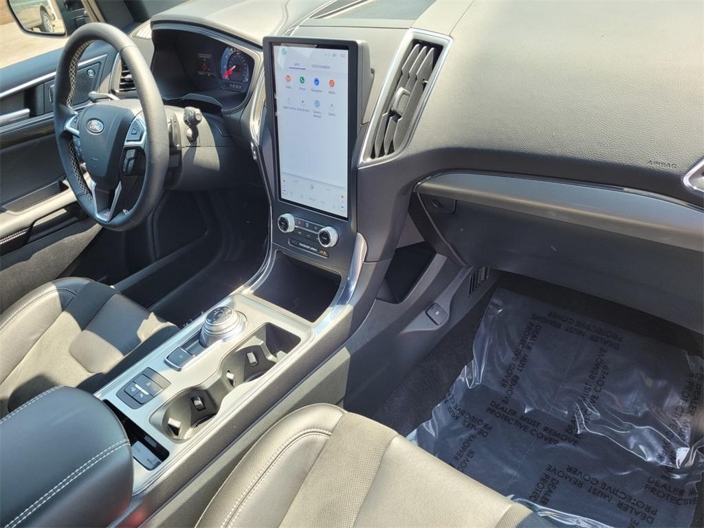 used 2022 Ford Edge car, priced at $32,017