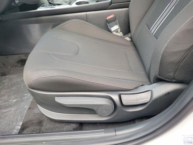 new 2025 Hyundai ELANTRA HEV car, priced at $23,878