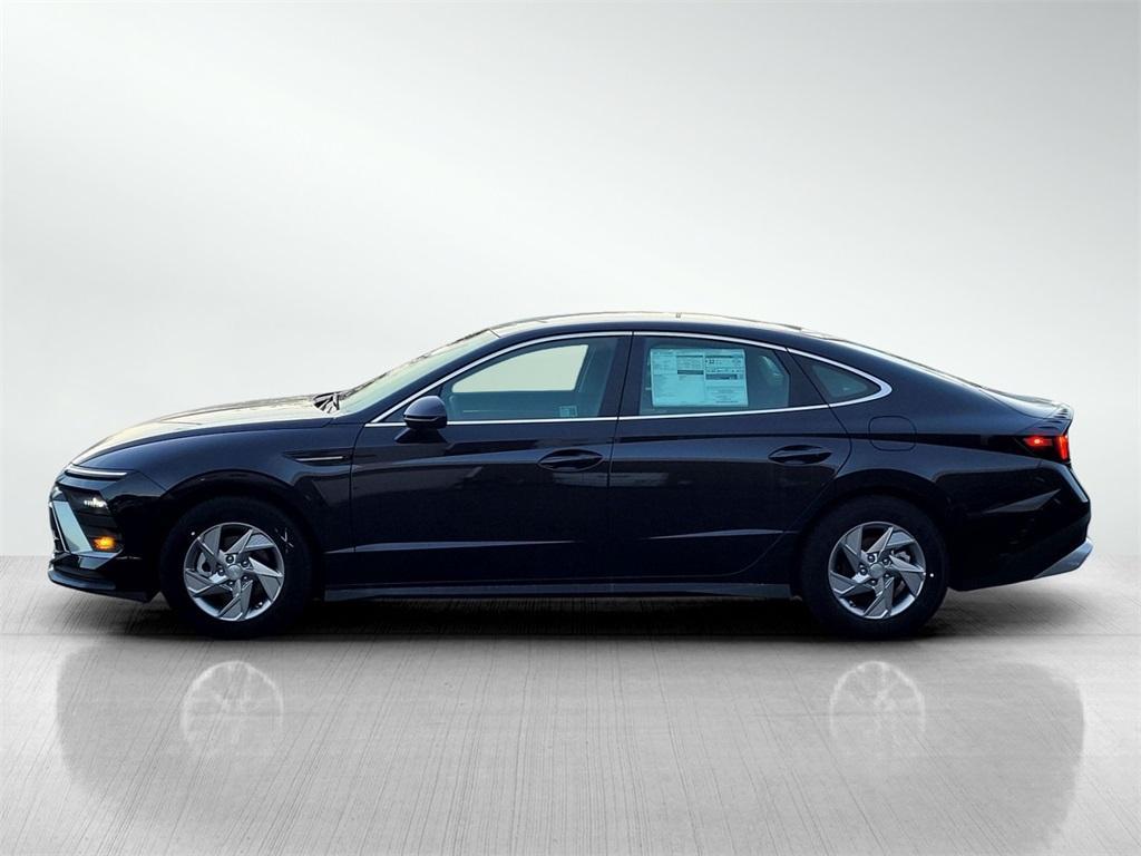 new 2025 Hyundai Sonata car, priced at $25,430