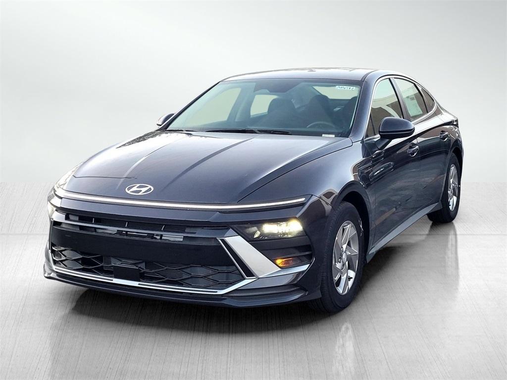 new 2025 Hyundai Sonata car, priced at $25,430