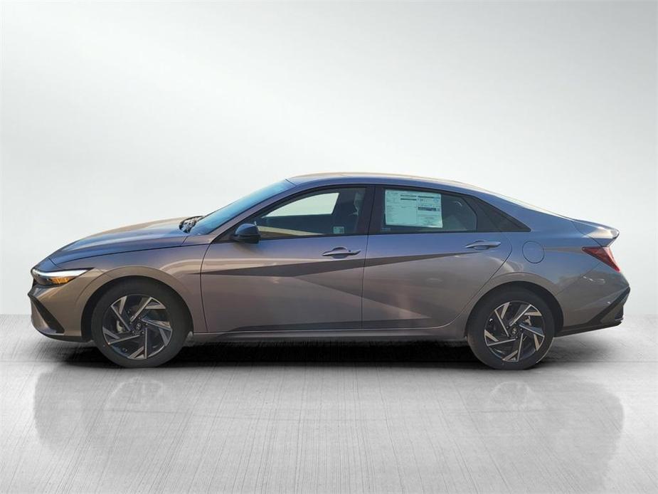 new 2025 Hyundai Elantra car, priced at $22,967