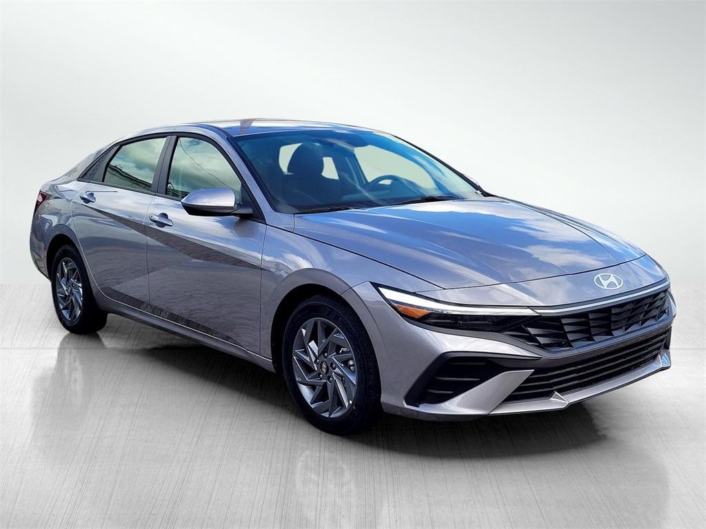 new 2025 Hyundai ELANTRA HEV car, priced at $23,139