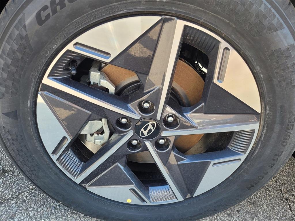 new 2025 Hyundai Tucson car, priced at $33,998