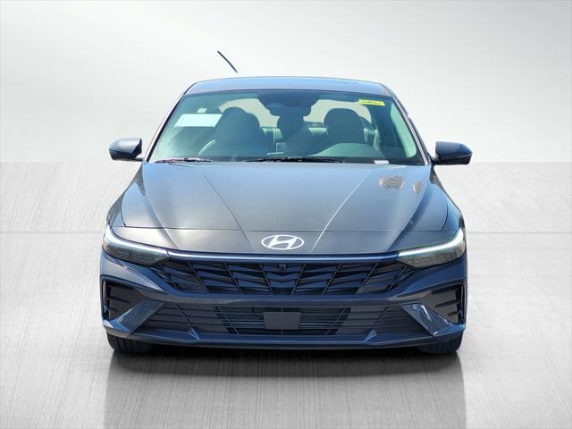 new 2024 Hyundai Elantra car, priced at $27,381