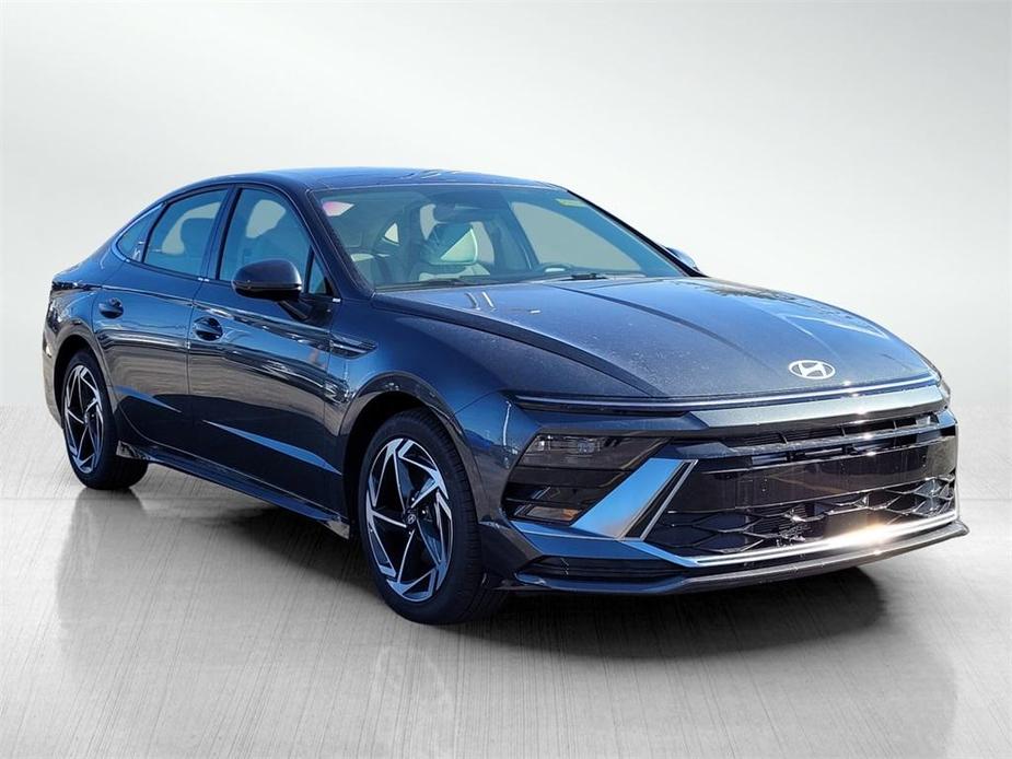 new 2024 Hyundai Sonata car, priced at $30,615