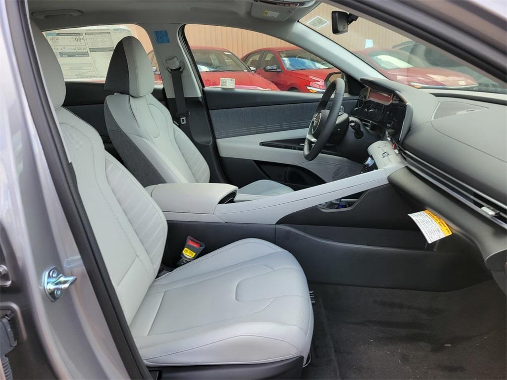 new 2025 Hyundai ELANTRA HEV car, priced at $28,507