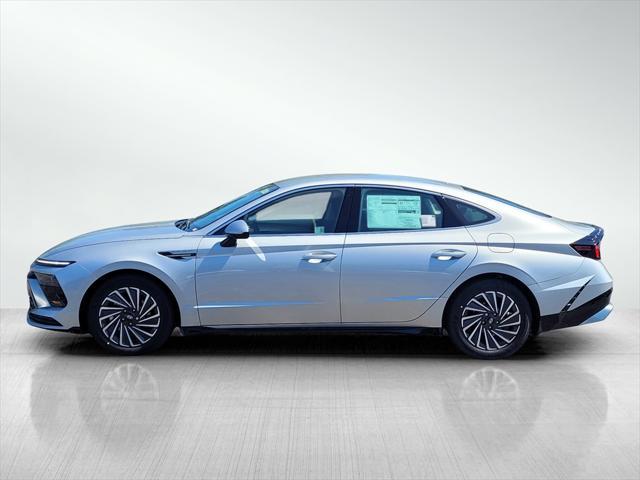 new 2024 Hyundai Sonata Hybrid car, priced at $30,485